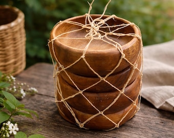 Set of 4 Wooden Pinch Bowls