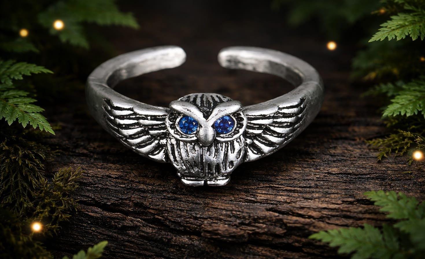 Vintage Owl Ring Blue Eyes, Adjustable Silver Gothic Animal Wrap Jewelry