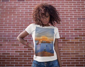 ADHD Is Focus T-Shirt – Surreale Katze, Mädchen, Ozean Kunst (Bella+Canvas 3001)