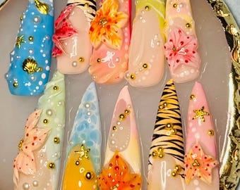 Benutzerdefinierte handgemachte Presse auf den Nägeln