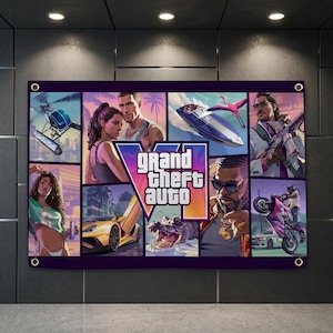Peut inclure: Une bannière murale rectangulaire présentant un collage d'illustrations du jeu Grand Theft Auto VI. Le design comprend un hélicoptère, un couple, un hors-bord, un flamant rose, une personne avec un fusil, une voiture de sport jaune, un alligator et une moto.