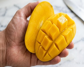 Real Pakistani Mangoes – Sweet Juicy Pakistani Fruit, Export Quality, Farm Fresh