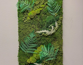 Emerald Oasis - Preserved Moss Wall Art