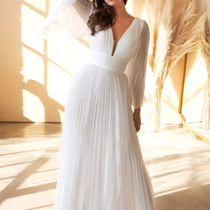 convertible bridesmaid dress etsy Long Sleeve Size:US 6/UK 10/EUR 38 trouser-size: W30 Regular Buy bebe Polka Dot