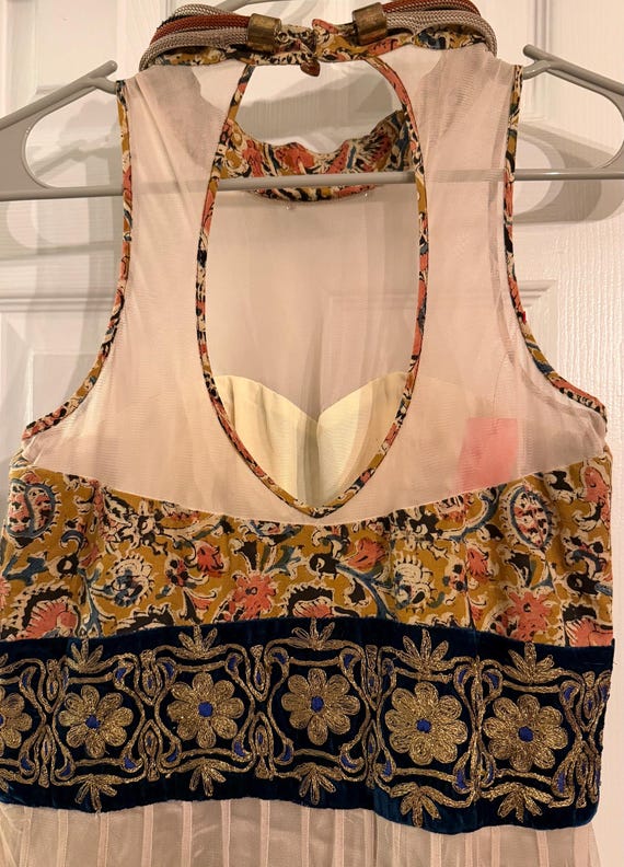 Women’s Ren Faire Medieval Brocade Gown View 4