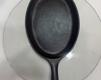 Lodge oval skillet