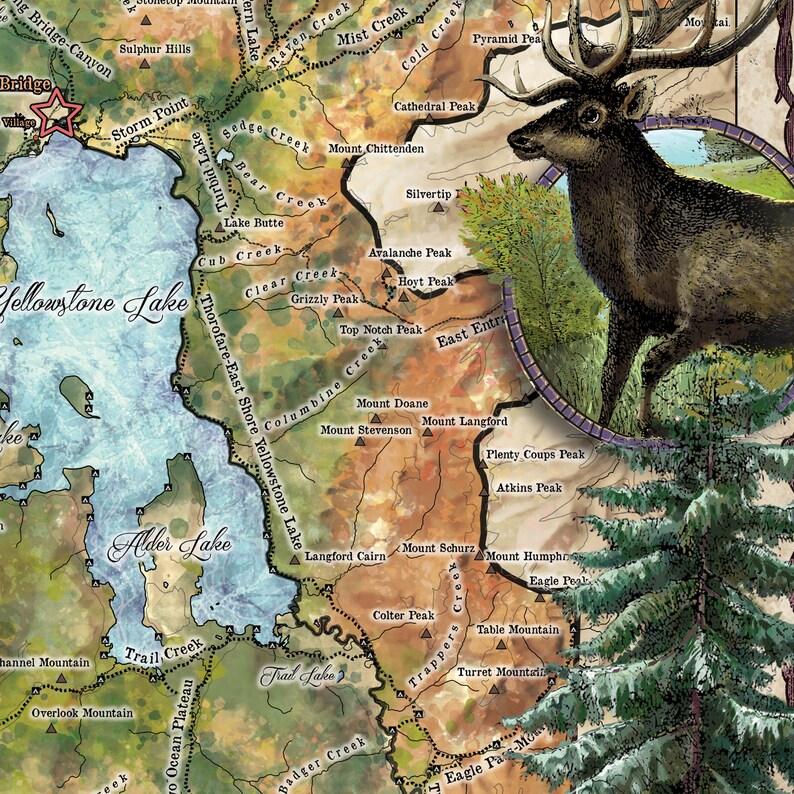 Może przedstawiać: Mapa w stylu vintage Parku Narodowego Yellowstone z dużą ilustracją łosia w prawym g&oacute;rnym rogu. Mapa przedstawia gł&oacute;wne punkty orientacyjne parku, w tym jezioro Yellowstone, jezioro Alder i Thorofare-East Shore Yellowstone Lake. Mapa zawiera r&oacute;wnież r&oacute;żne strumienie, g&oacute;ry i inne cechy geograficzne.