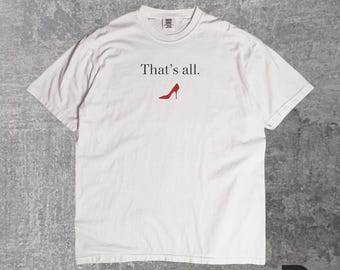 Camiseta minimalista "That's All", camiseta feminina chique com estampa, camiseta com estética clean, blusa moderna com frase minimalista, camiseta estilosa com estampa.