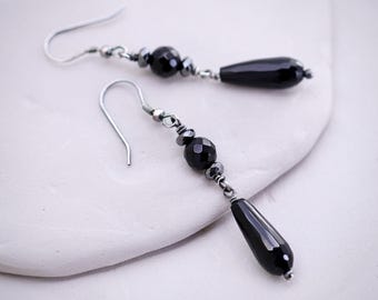 Pendientes de lágrima de ónix negro, pendientes colgantes de plata de ley oxidada, joyería gótica victoriana