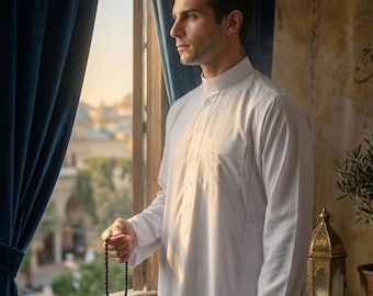 White Thobe | Saudi Style Jubba | Elegant Muslim Prayer Robe