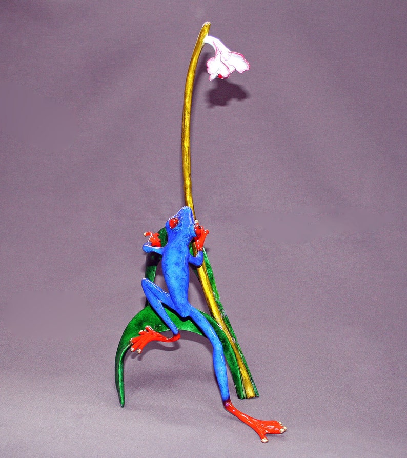 BRONZE FROG Figurine Statue Sculpture Art / Limited Edition