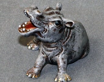 INCREDIBLY DETAILED HIPPOPOTAMUS "Hippo Baby" Figurine Statue Sculpture Art / Limited Edition / Signed & Numbered