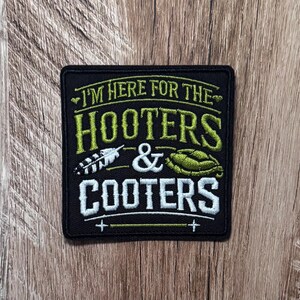 Patch thermocollant brodé Here For the Hooters