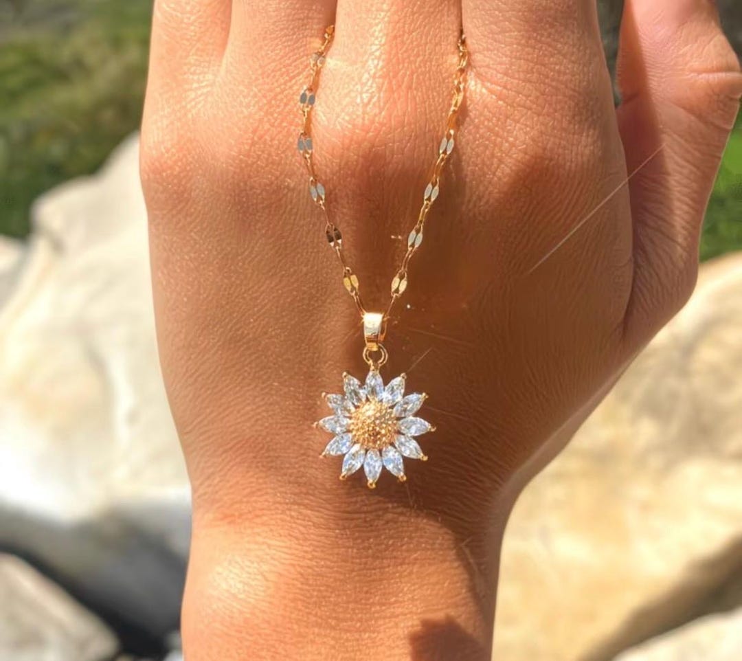 Daisy Flower Necklace Gold Plated, Cubic Zirconia Pendant Necklace ...