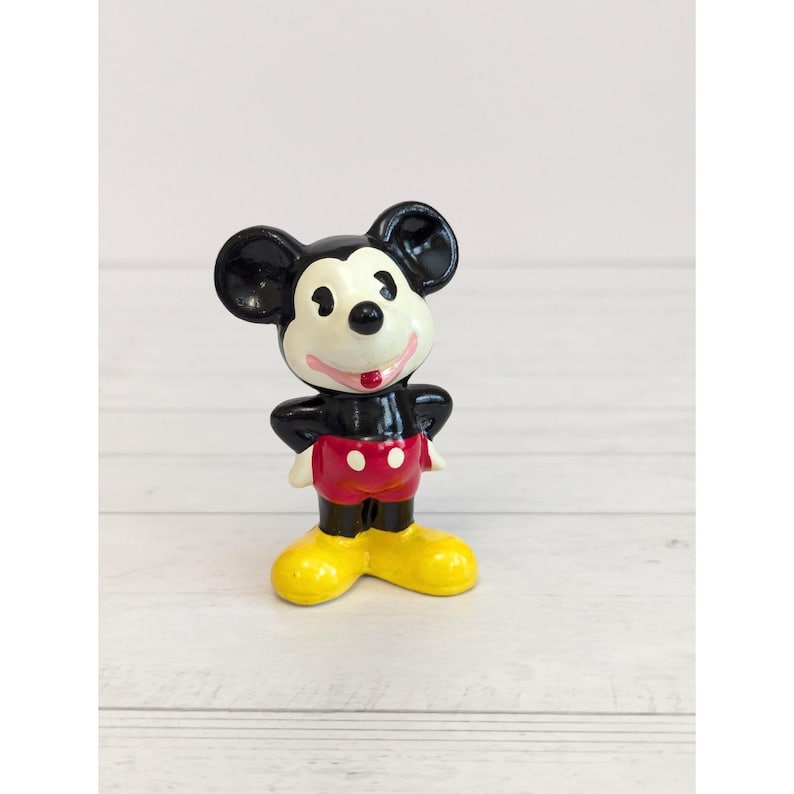 Figura de cerámica esmaltada de Mickey Mouse de Walt Disney Productions, estilo vintage, fabricada en Corea, de 7,6 cm (3 pulgadas) imagen 6