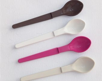 Tupperware Hang On Spoons Lot Condiment Jelly Baby 1208 pink brown white beige