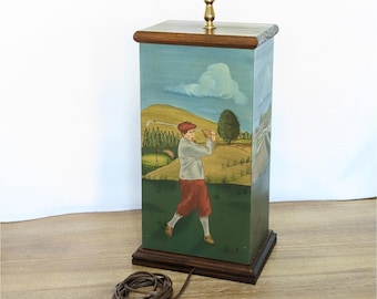 Base de lámpara de mesa vintage pintada a mano y firmada con escena de golf, arte popular, decoración para golfistas