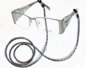 Eyeglasses chain, silver grey beaded glasses chain, beaded eyeglass holder, sunglasses chain, chain for glasses, sunglasses holder, handmade
