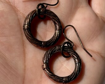 VINTAGE COPPER DANGLE Earrings,copper dangle earrings,vintage copper drop earrings,everyday copper earrings,vintage circle copper earrings