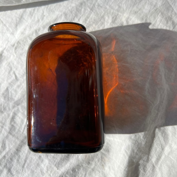 VINTAGE AMBER SNUFF Bottle,vintage glass bottle centerpiece,vintage amber brown bottle,vintage snuff amber glass bottle,old amber bottle