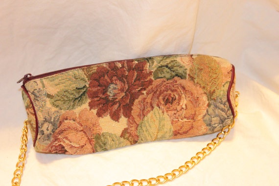 VGT FLORAL TAPESTRY Crossbody,vintage floral tape… - image 8