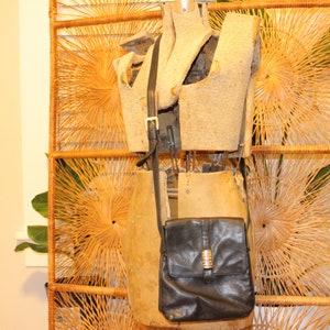 VINTAGE FOSSIL CROSSBODY,black biker purse,cool biker purse,biker purse women,vintage fossil crossbody,fossil,black leather purse crossbody