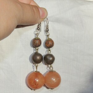 VGT DANGLE MOD Earrings,vintage mod gogo dangle earrings,vintage gogo dangle earrings,vintage long dangle earrings,gogo drop earrings