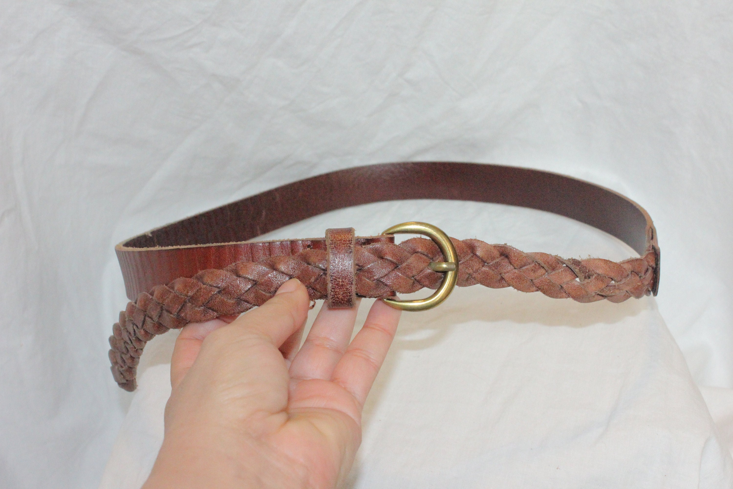 American Eagles Women Brown Genuine Leather Belt L Round Gold Brass Buckle Boho American Eagle Outfitters Brown Belts for Women for sale | eBay main image 4