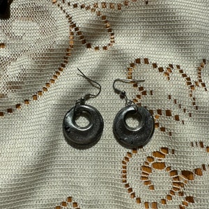 VINTAGE DROP DANGLE Earrings,vintage circle dangle earrings,vintage dangle long earrings,vintage circle long earrings,circle dangle earrings