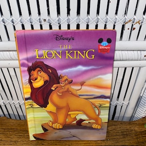 LION KING VINTAGE Book,lion king children book,vintage lion king book disney,vintage lion king book picture,vintage lion king book reading