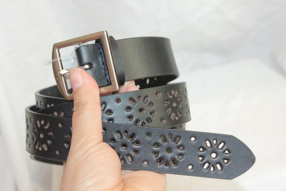 Leather Flower Laser Cut Out Belt How I Made Custom Leather Flower Belt, Laser Cutting  main image 3