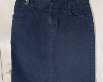 DESIGNER DE SAIA DENIM, saia jeans feminina, saia jeans com zíper frontal, saia jeans azul escuro, saia jeans, saia jeans tamanho 6, bolsos de saia jeans