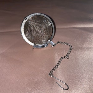 VGT TEA INFUSER,tea infuser,tea sifter,tea strainer,tea strainer vintage,tea strainer ball,tea strainer basket,tea steeper,herbal strainer