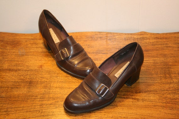 size 8,PENNY LOAFERS HEELS,preppy penny loafers,cl