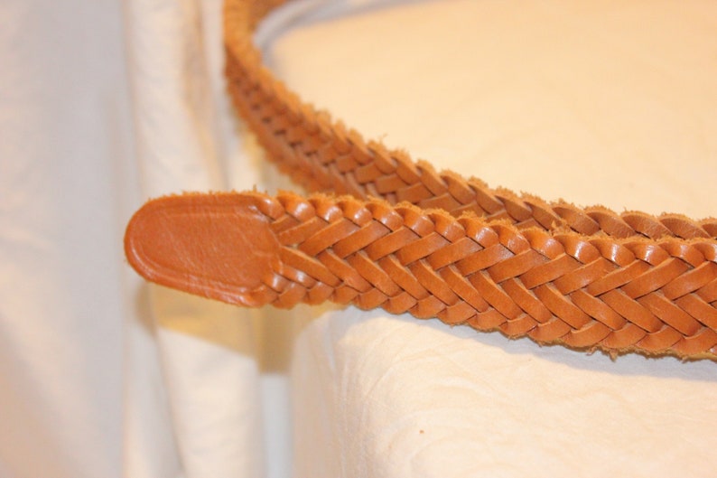 VGT BRAIDED LEATHER Belt,brown leather belt,braided leather belt womens,vintage small braided leather belt,vintage leather belt brass buckle image 4