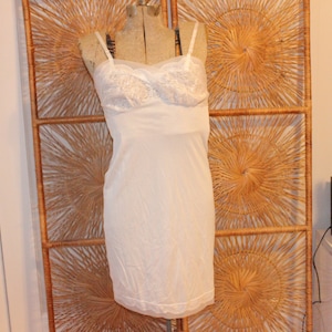 vgt nightgown white,vintage nightgown dress,vintage pajamas dress,vintage sleepwear dress,vintage nightgown women,vintage nightdress lace