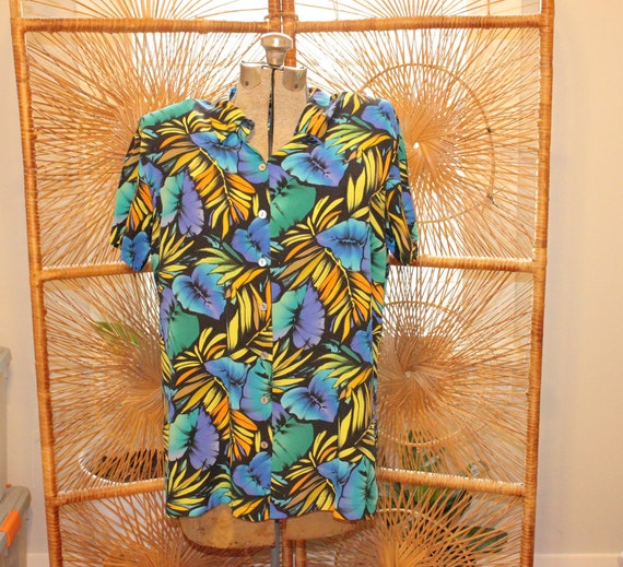 VGT TROPICAL SHIRT,honolulu tropical shirt,vintag… - image 1