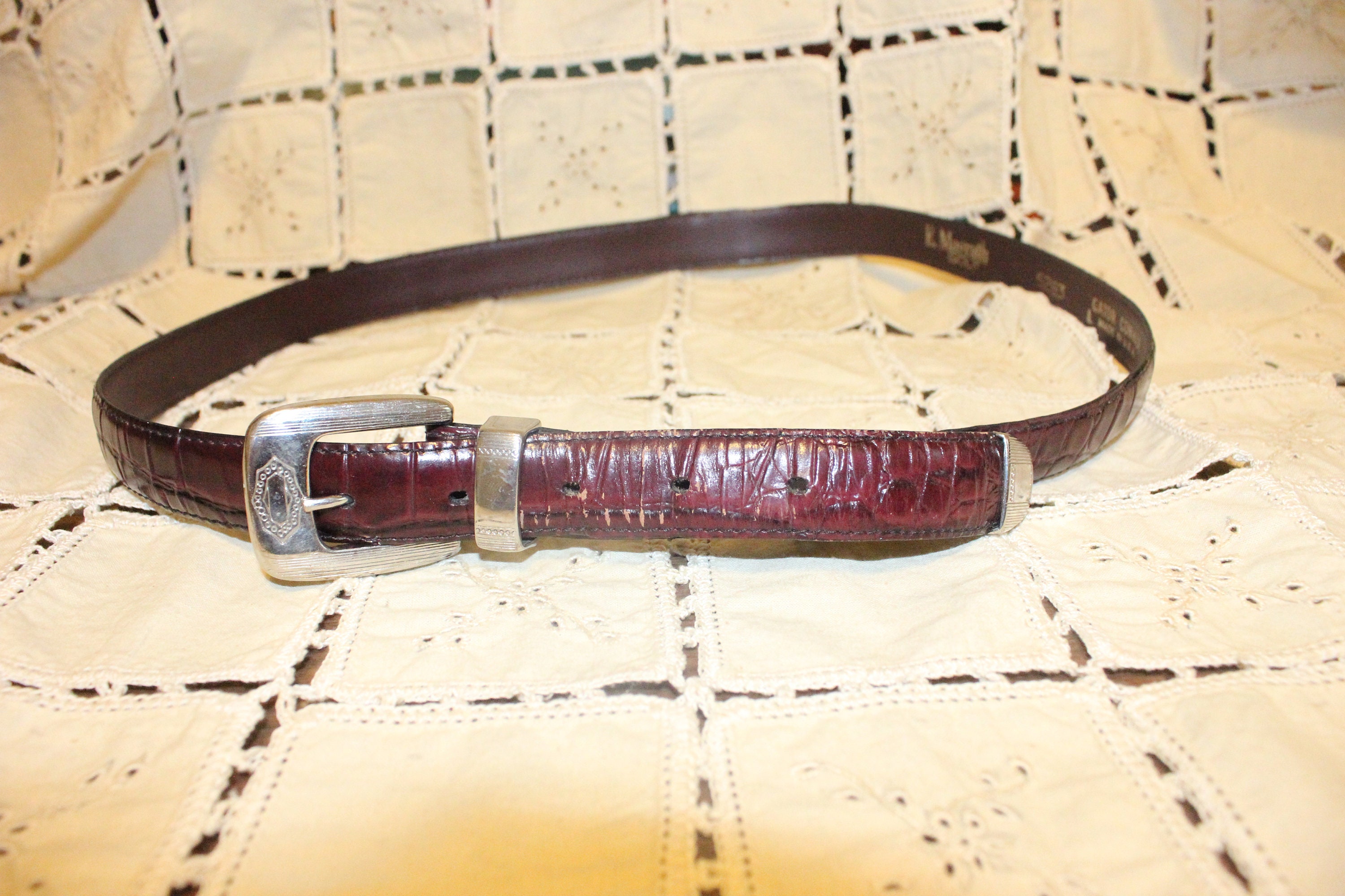VINTAGE GATOR LEATHER Belt,vintage Small Womens Belt,womens 