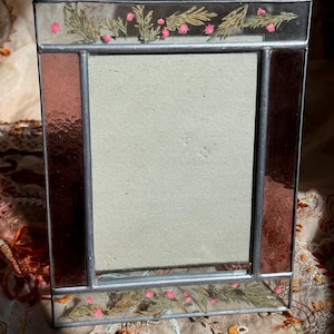 VINTAGE PRESSED FLOWER Picture Frame,vintage pressed dried flower picture frame,stained glass pink flower picture frame,stained glass frame