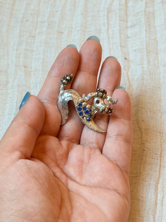 vintage RHINESTONE POODLE pin,vintage poodle brooch,vintage poodle pin dog,vintage blue rhinestone poodle brooch,vintage poodle pin jewelry