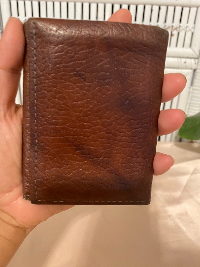MINIMALIST LEATHER WALLET,trifold wallet,leather trifold wallet,travel wallet,slim travel wallet,men wallet,men travel wallet,amity wallet