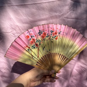 Abanico VGT FLOWER JAPAN, abanico plegable de Japón vintage, fan art de rosa vintage de Japón, abanico de flores vintage de Japón, abanico floral vintage de Japón, abanico de flores