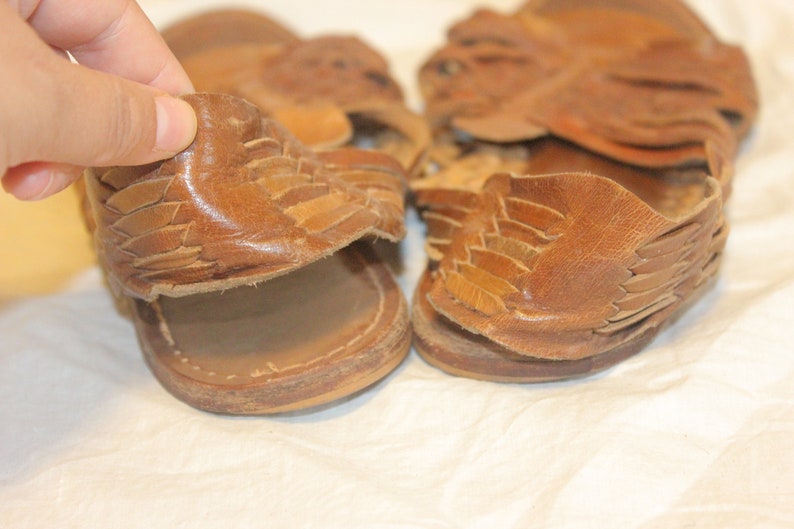 VINTAGE HUARACHES SANDALS,vintage huaraches leather sandals,vintage huaraches sandals brown,huaraches sandals ladies,huaraches sandals boho image 3