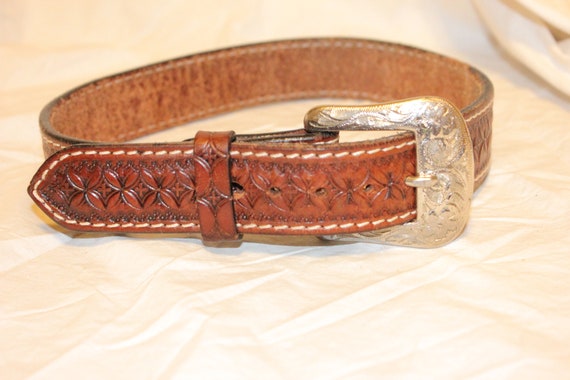 Thick Leather Pilgrim Buckle Belt – OMNIA