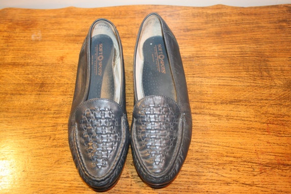 size 10,PENNY LOAFERS CLASSIC,trotters shoes loaf… - image 1