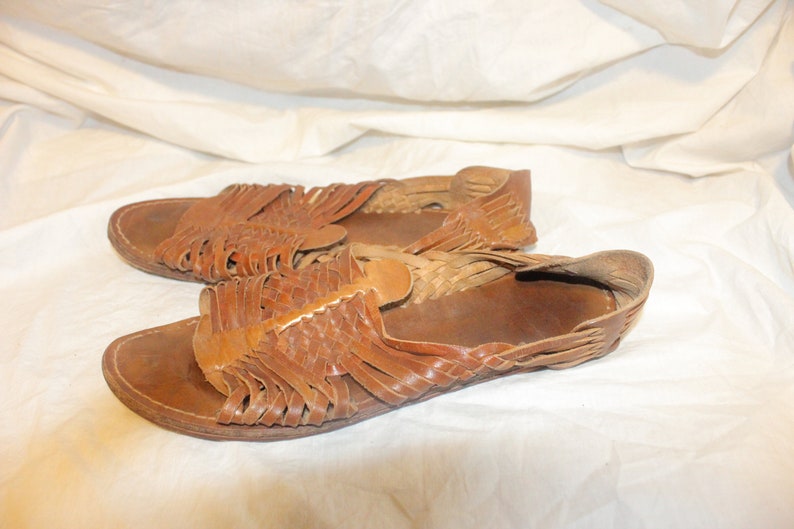 VINTAGE HUARACHES SANDALS,vintage huaraches leather sandals,vintage huaraches sandals brown,huaraches sandals ladies,huaraches sandals boho image 2