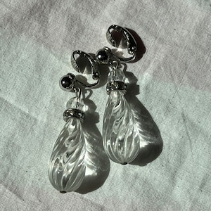 VINTAGE SWAROVSKI CRYSTAL Dangle Earrings,vintage swarovski crystal earrings,swarovski earrings,vintage swarovski crystal wedding earrings