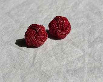 VINTAGE KNOT RED Earrings,vintage stud red earrings,vintage knot post earrings,vintage red posts earrings,vintage simple posts earrings