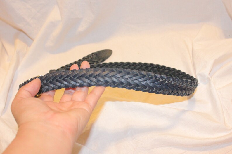VGT NAVY BLUE Braided Leather Belt,blue leather belt,braided leather belt womens,vintage navy blue leather belt,vintage woven leather belt image 7