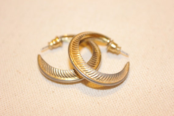 VGT HALF HOOP Earrings,vintage gold half hoop ear… - image 4